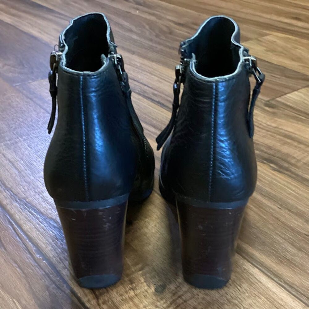 Reaction Kenneth Cole 'Might Free Me' Ankle Boots Women's 8M  Black Leather - Picture 5 of 9